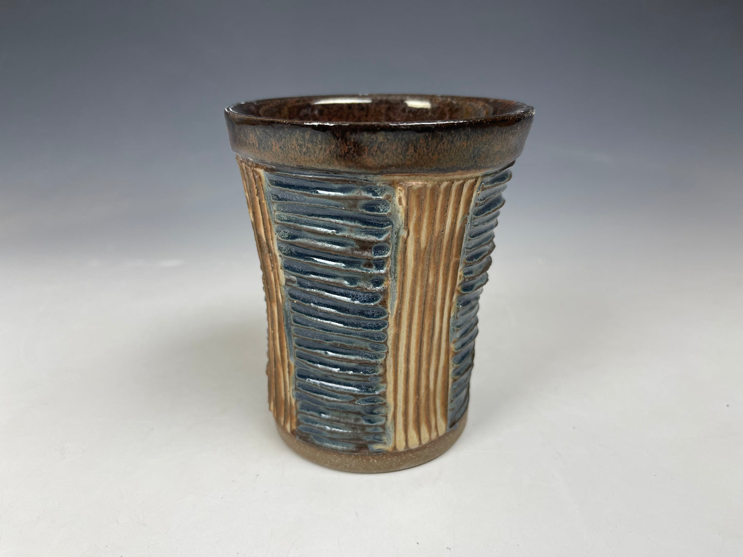 Cup 33